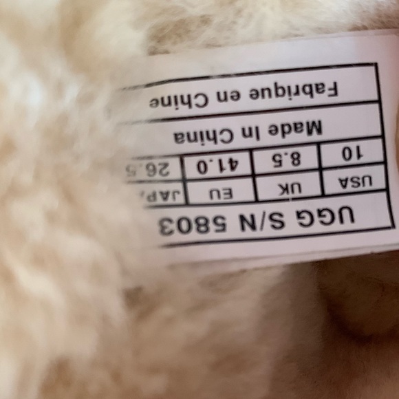 ugg’s - Picture 4 of 5